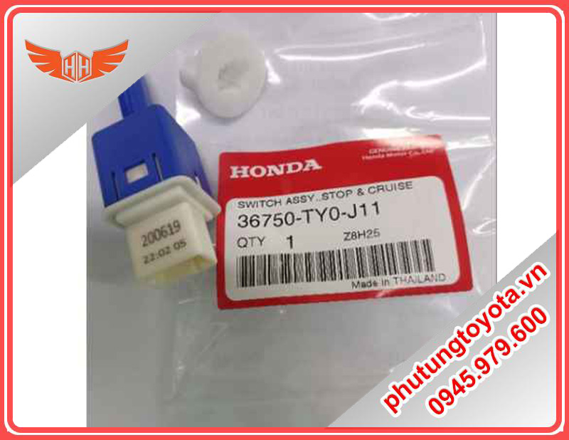Công tắc đèn phanh Honda Accord 2013-2015