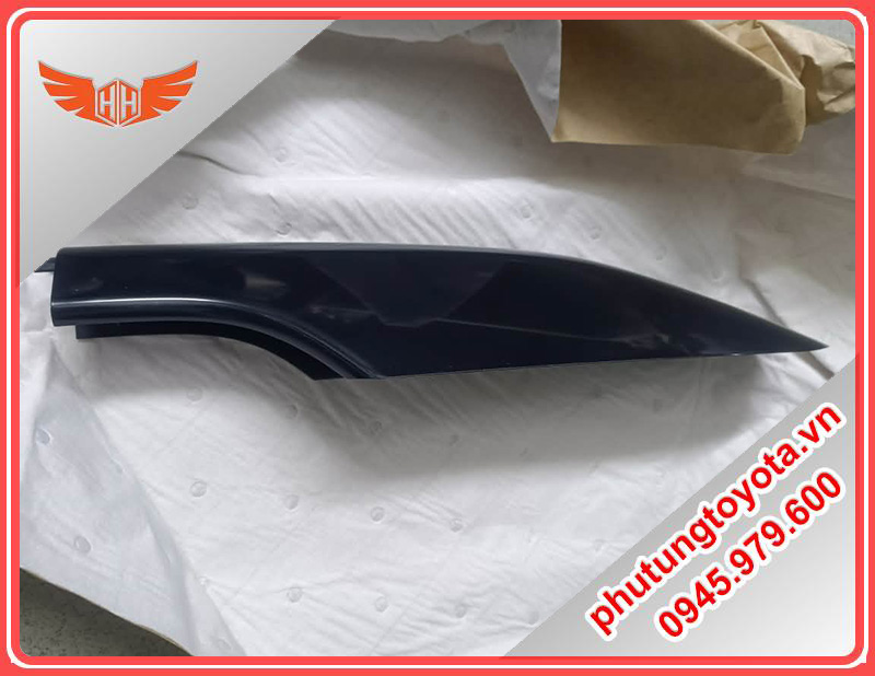 Ốp chân giá nóc phía trước Toyota Land Cruiser 2021~ - 63491-60180