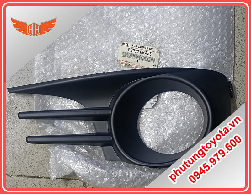 Ốp đèn cản Toyota Fortuner 2015